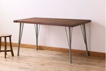 アンティーク家具　古材天板!オリーブグリーンペイント鉄脚のダイニングテーブル