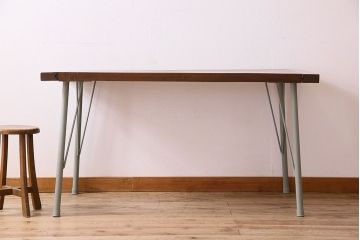 アンティーク家具　古材天板!オリーブグリーンペイント鉄脚のダイニングテーブル