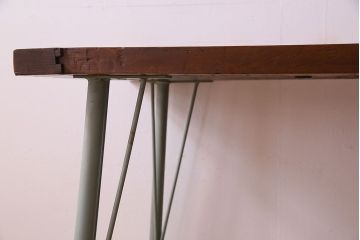 アンティーク家具　古材天板!オリーブグリーンペイント鉄脚のダイニングテーブル