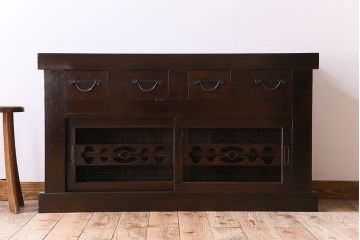 アンティーク家具　明治期　四尺　古民具・骨董　水屋箪笥ローボード(テレビ台、キャビネット、収納棚)