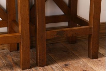 アンティーク雑貨　ナラ材　昭和レトロ　学校のシンプルな角スツール2脚セット(1)