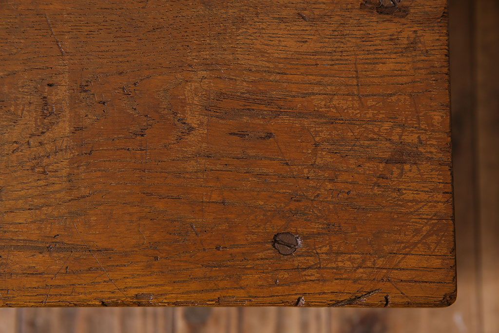 アンティーク雑貨　ナラ材　昭和レトロ　学校のシンプルな角スツール(2)