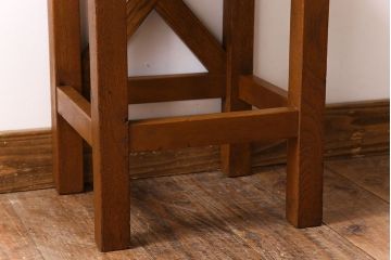 アンティーク雑貨　ナラ材　昭和レトロ　学校のシンプルな角スツール(2)