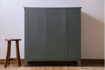 アンティーク家具　ペイント　アンティーク　脚付き!古い収納棚(キャビネット)