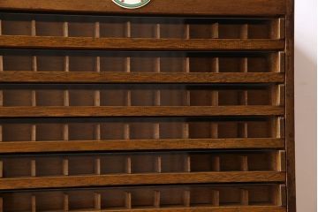 レトロ家具　昭和レトロ　古い木製のアンティーク糸ケース(引き出し)