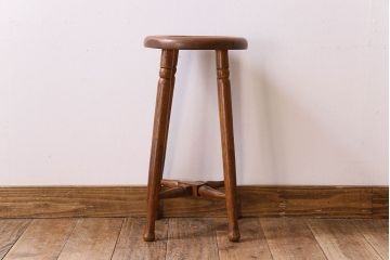 レトロ家具　和製アンティーク　シンプルレトロな丸型スツール