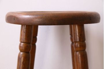 レトロ家具　和製アンティーク　シンプルレトロな丸型スツール