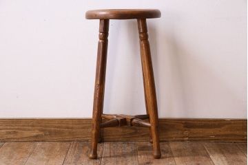 レトロ家具　和製アンティーク　シンプルレトロな丸型スツール