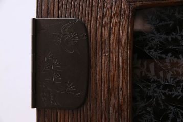 アンティーク家具　結霜ガラス入り!　和製アンティーク　鉄脚箪笥ローボード