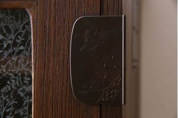 アンティーク家具　結霜ガラス入り!　和製アンティーク　鉄脚箪笥ローボード