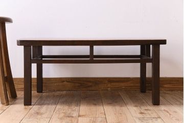 アンティーク家具　ジャンク品　天板一枚板! シンプルなデザイン　和製アンティークの座卓