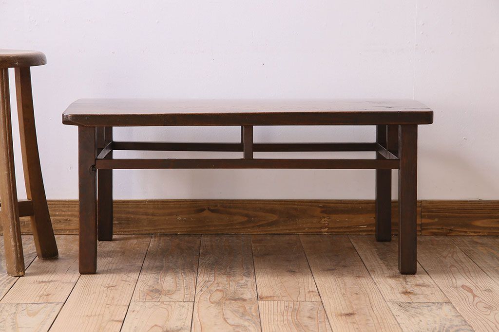 アンティーク家具　ジャンク品　天板一枚板! シンプルなデザイン　和製アンティークの座卓