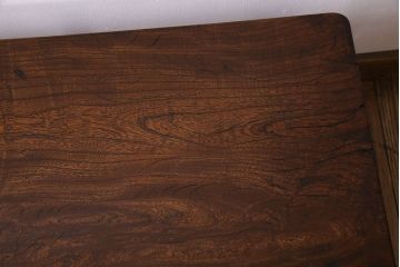 アンティーク家具　ジャンク品　天板一枚板! シンプルなデザイン　和製アンティークの座卓