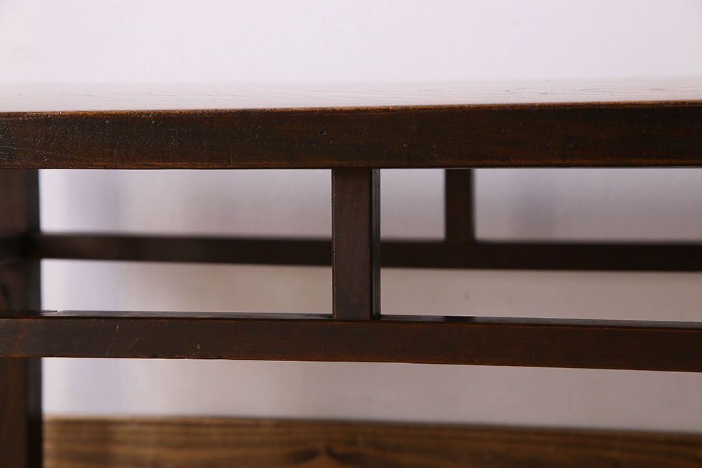アンティーク家具　ジャンク品　天板一枚板! シンプルなデザイン　和製アンティークの座卓