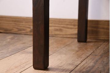 アンティーク家具　ジャンク品　天板一枚板! シンプルなデザイン　和製アンティークの座卓