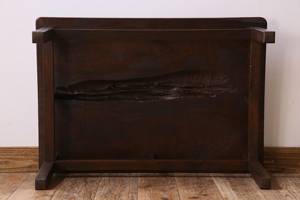 アンティーク家具　ジャンク品　天板一枚板! シンプルなデザイン　和製アンティークの座卓