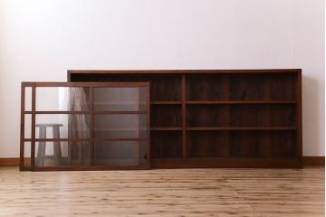 アンティーク家具　和製アンティーク　タモ材使用! ガラス引き戸の和モダンな横長特大収納棚
