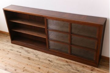 アンティーク家具　和製アンティーク　タモ材使用! ガラス引き戸の和モダンな横長特大収納棚