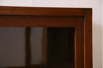 アンティーク家具　和製アンティーク　タモ材使用! ガラス引き戸の和モダンな横長特大収納棚