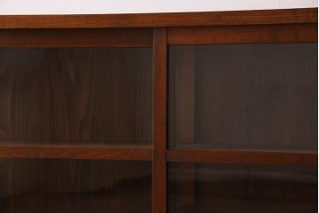 アンティーク家具　和製アンティーク　タモ材使用! ガラス引き戸の和モダンな横長特大収納棚