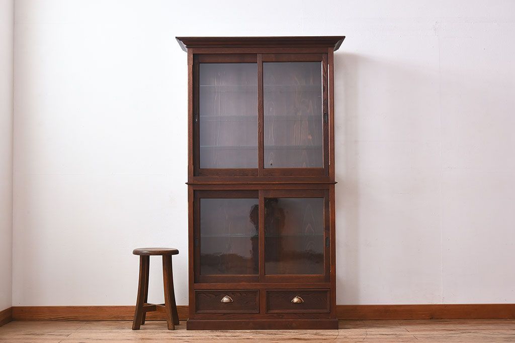 アンティーク家具　古民具・骨董　ナラ材使用! ゆらゆらガラスのアンティーク2段重ねガラスケース(ショーケース、収納棚、陳列棚)