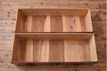 アンティーク家具　和製アンティーク　明治大正期　前面欅材　二本松重ね箪笥(衣装箪笥)