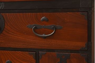 アンティーク家具　和製アンティーク　明治大正期　前面欅材　二本松重ね箪笥(衣装箪笥)