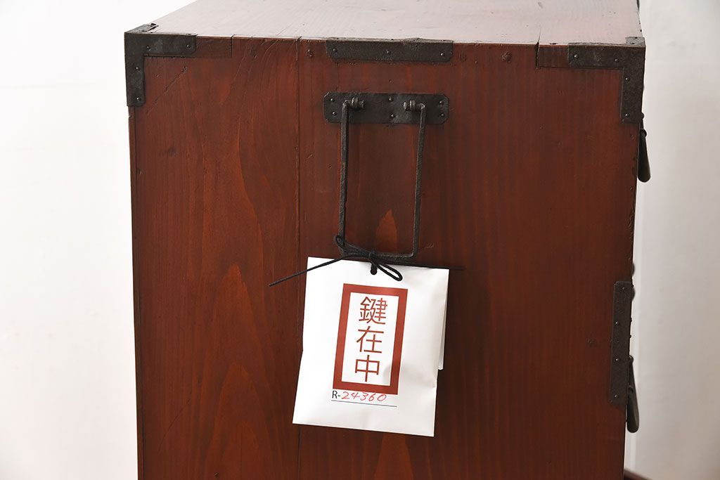 アンティーク家具　和製アンティーク　明治大正期　前面欅材　二本松重ね箪笥(衣装箪笥)