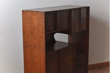レトロ家具　和製アンティーク　レトロなデザインの茶箪笥