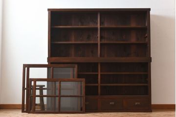 アンティーク家具　和製アンティーク　檜材!ガラス引き戸の和モダンな重ね収納棚