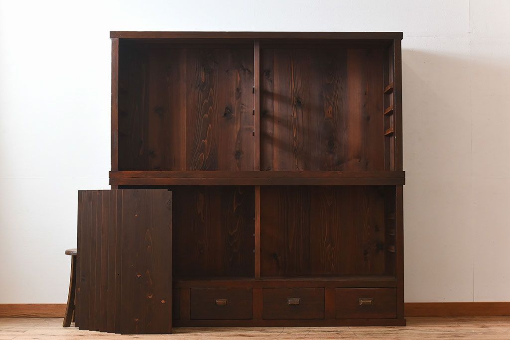 アンティーク家具　和製アンティーク　檜材!ガラス引き戸の和モダンな重ね収納棚