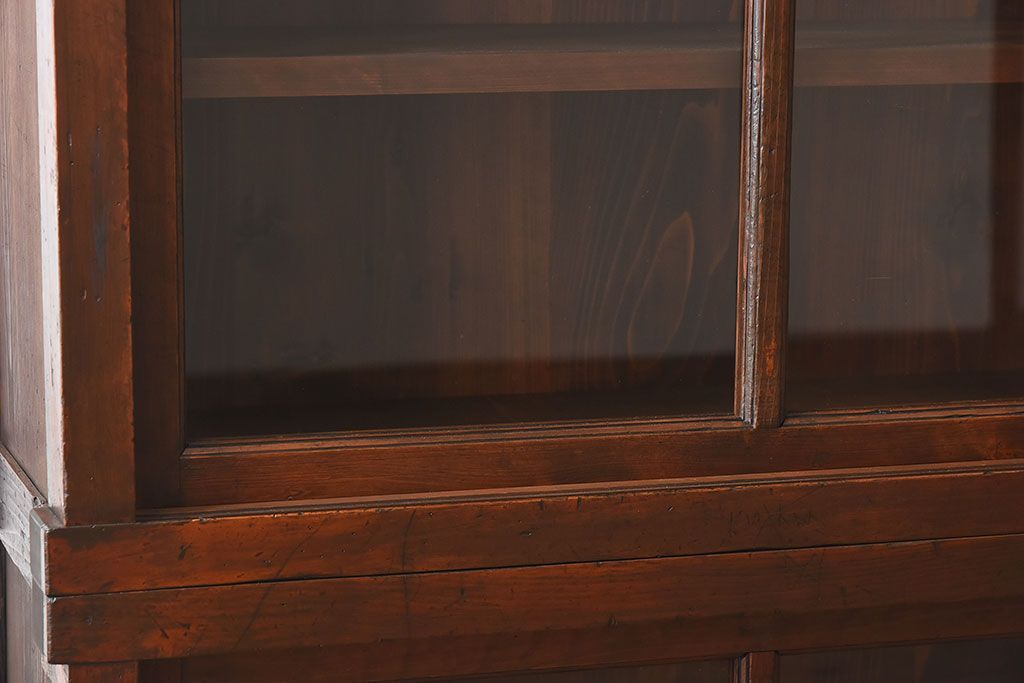 アンティーク家具　和製アンティーク　檜材!ガラス引き戸の和モダンな重ね収納棚