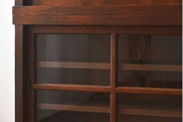 アンティーク家具　和製アンティーク　檜材!ガラス引き戸の和モダンな重ね収納棚