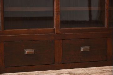 アンティーク家具　和製アンティーク　檜材!ガラス引き戸の和モダンな重ね収納棚