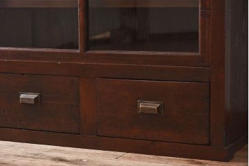 アンティーク家具　和製アンティーク　檜材!ガラス引き戸の和モダンな重ね収納棚