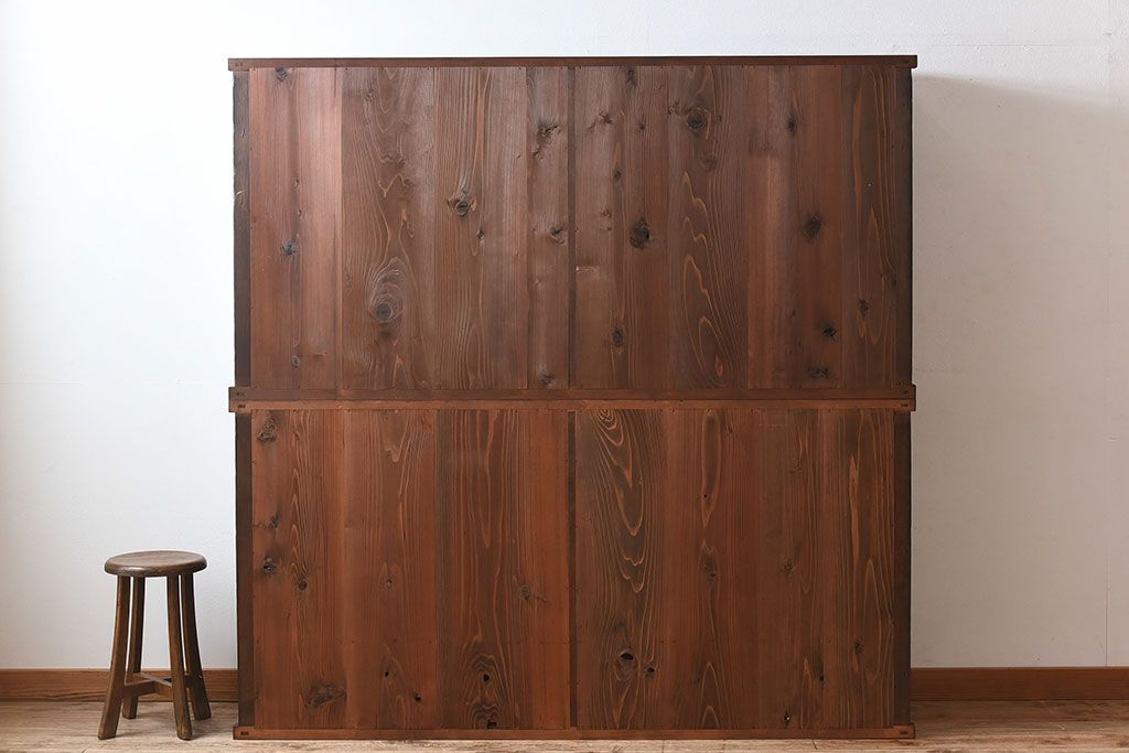 アンティーク家具　和製アンティーク　檜材!ガラス引き戸の和モダンな重ね収納棚