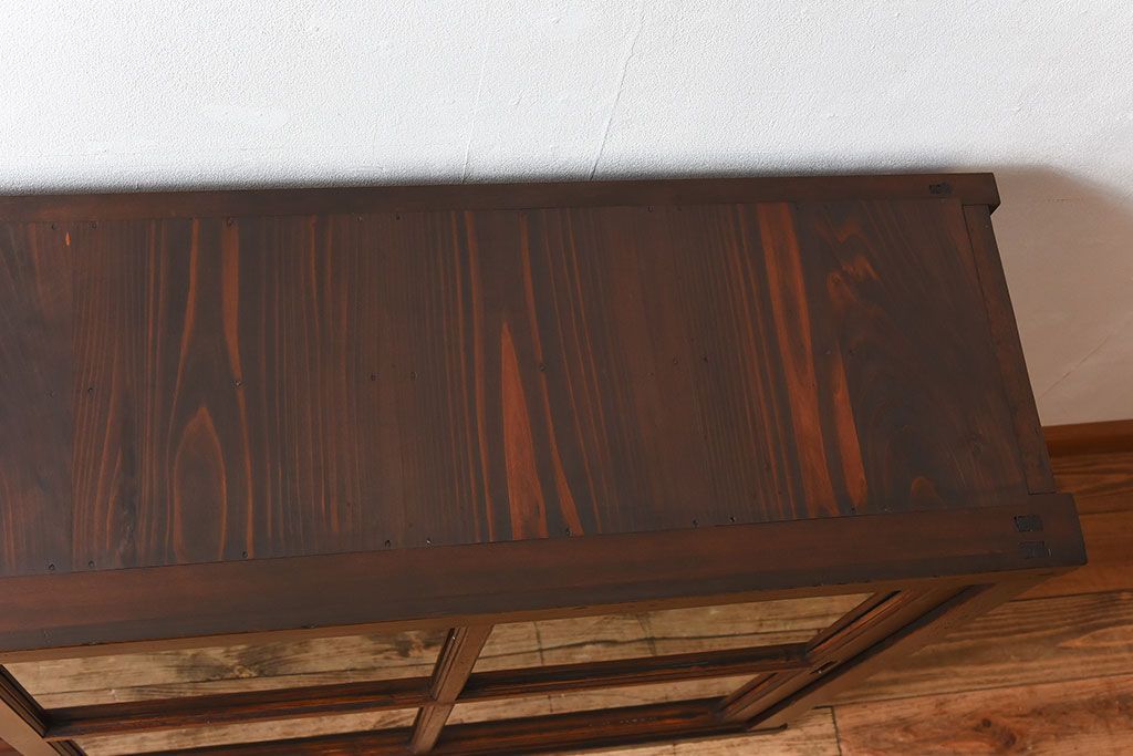 アンティーク家具　和製アンティーク　檜材!ガラス引き戸の和モダンな重ね収納棚