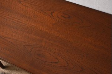 ヴィンテージ家具　北欧ビンテージ　デンマーク製　チーク材のシンプルなコーヒーテーブル