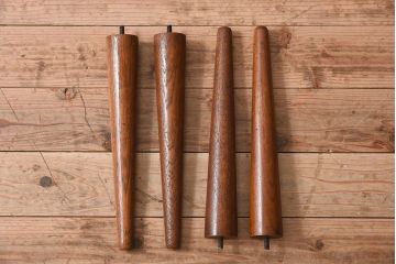 ヴィンテージ家具　北欧ビンテージ　デンマーク製　チーク材のシンプルなコーヒーテーブル