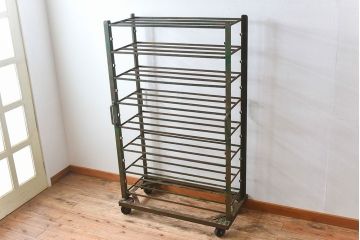 アンティーク家具　アイアン製!ジャンクスタイルにおすすめの古いベーカリーラック(飾り棚、陳列棚)