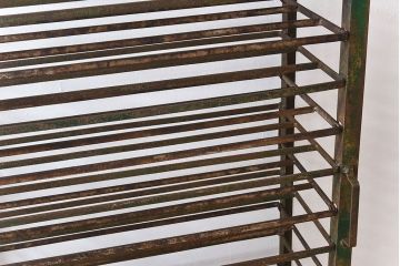 アンティーク家具　アイアン製!ジャンクスタイルにおすすめの古いベーカリーラック(飾り棚、陳列棚)