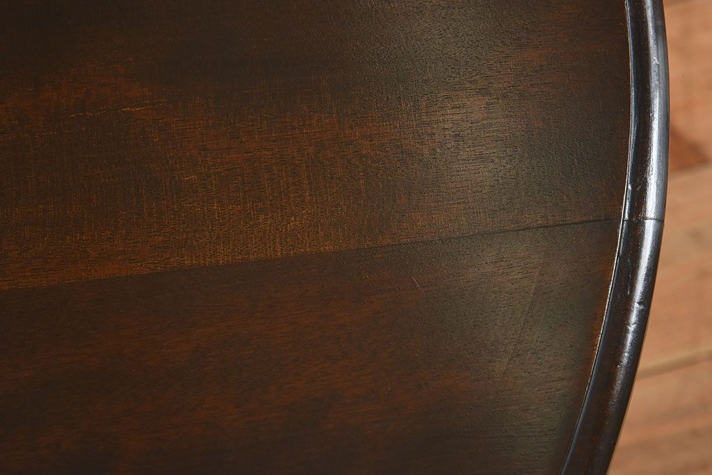 アンティーク家具　和製アンティーク　カバ材!お洒落なデザインのラウンドカフェテーブル