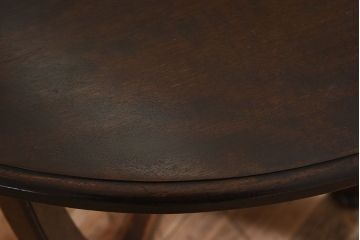 アンティーク家具　和製アンティーク　カバ材!お洒落なデザインのラウンドカフェテーブル