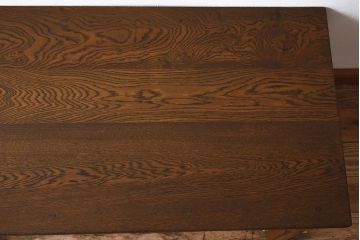 レトロ家具　ナラ材製!アンティーク　レトロな雰囲気の子供用机(デスク)