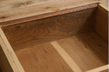 レトロ家具　レトロデザイン　モールガラス!アンティークペイント戸棚(収納棚)