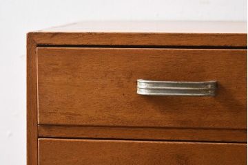 レトロ家具　和製アンティーク　古い木のレトロな小引き出し