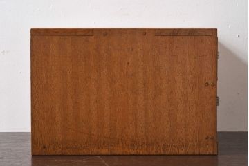 レトロ家具　和製アンティーク　古い木のレトロな小引き出し