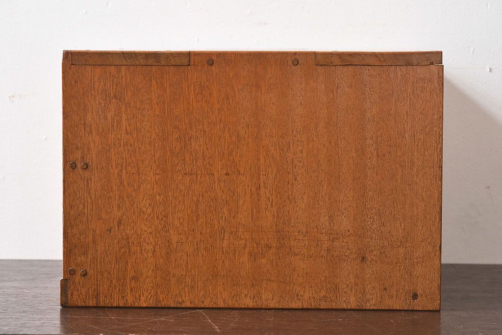 レトロ家具　和製アンティーク　古い木のレトロな小引き出し