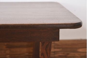 レトロ家具　和製アンティーク　栓材製　レトロで味わい深い小ぶりの角ちゃぶ台