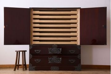 中古　仙台民芸箪笥　欅産業　KB-33D　木地呂塗り　衣装箪笥(定価1117800円)